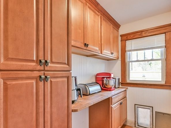 21 Prospect Ave., Dudley MA 01571