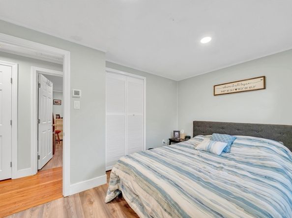 53 Southern Ave, Essex MA 01929