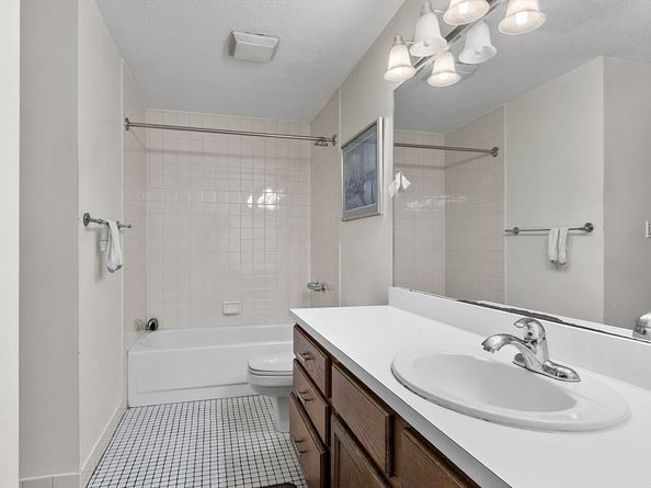 154 Lynnway 205, Lynn MA 01902