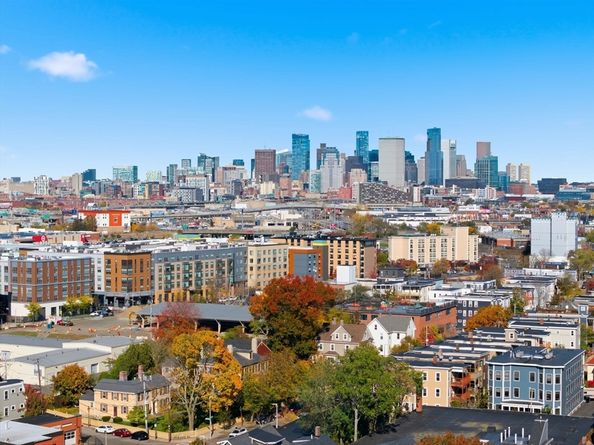 246-4 Boston St 4, Boston MA 02125