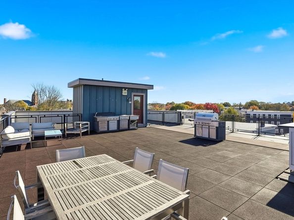 246-4 Boston St 4, Boston MA 02125