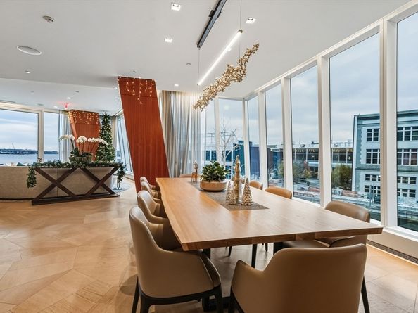 150 Seaport Blvd 17C, Boston MA 02210