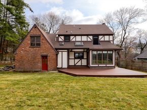 3 Old English Road, Worcester MA 01609