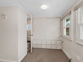 261 Newbury 33B, Peabody MA 01960