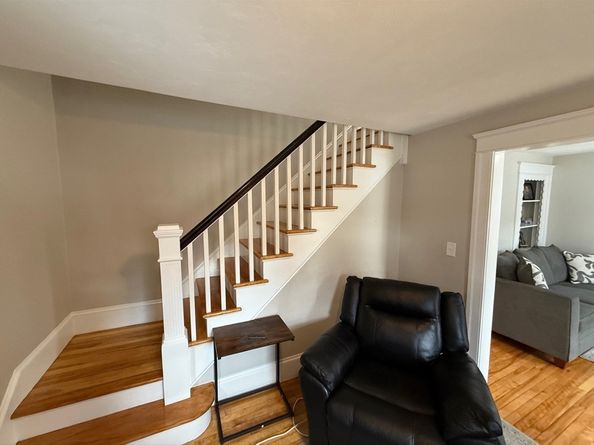 39 Phillips Ave, Shrewsbury MA 01545