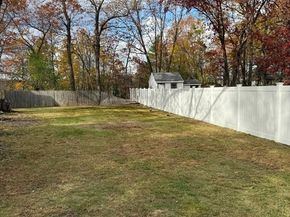 39 Phillips Ave, Shrewsbury MA 01545