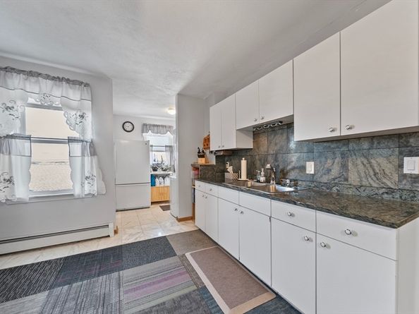 18 Seaview Ave, Revere MA 02151