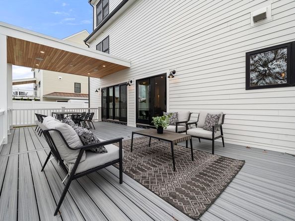 22 Mt. Zion Rd, Melrose MA 02176