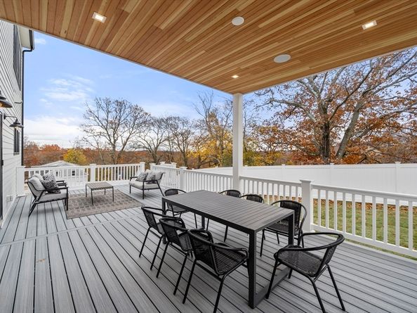 22 Mt. Zion Rd, Melrose MA 02176