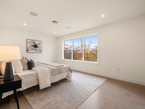 22 Mt. Zion Rd, Melrose MA 02176