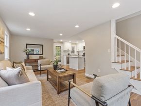 23 Blossom Street, Clinton MA 01510