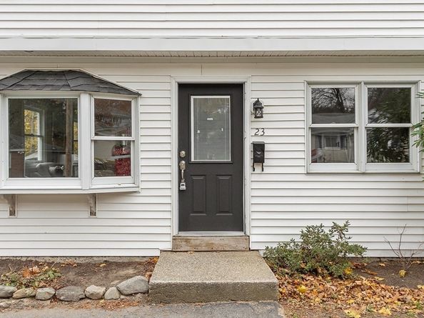 23 Blossom Street, Clinton MA 01510