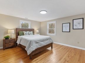 23 Blossom Street, Clinton MA 01510