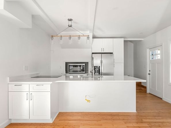 3 Highland Park Ave, Hudson MA 01749