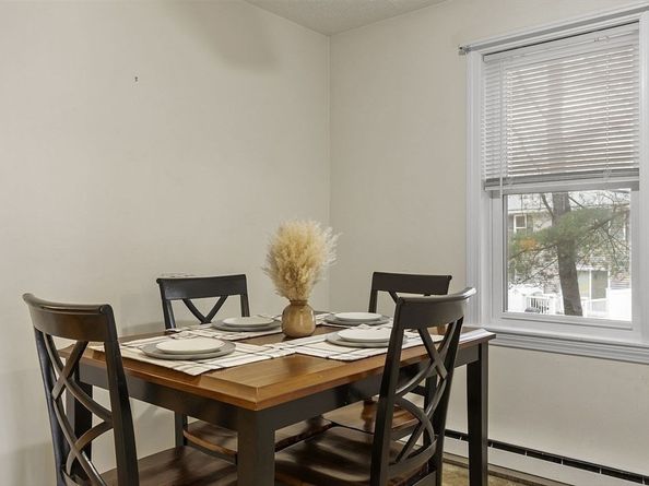 68 Olde Colonial Dr 6, Gardner MA 01440