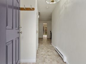 68 Olde Colonial Dr 6, Gardner MA 01440