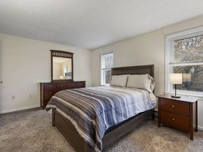 68 Olde Colonial Dr 6, Gardner MA 01440