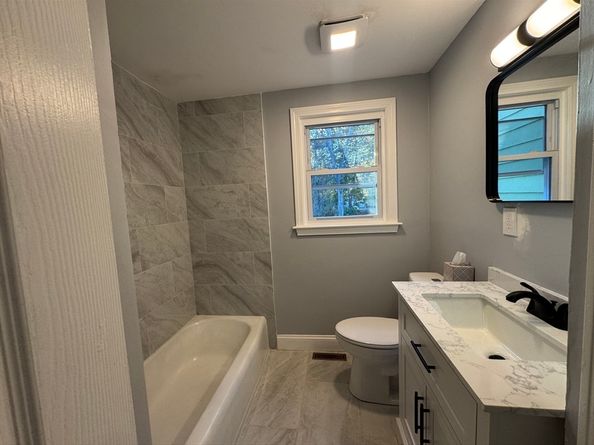 713 Webster St, Marshfield MA 02050