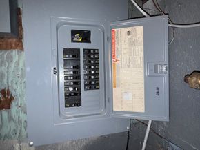 713 Webster St, Marshfield MA 02050