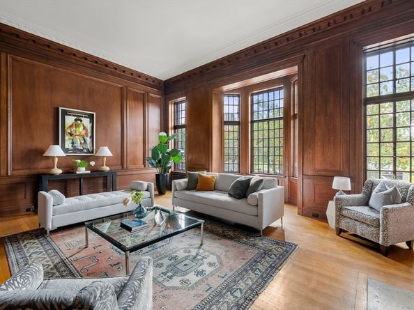 51 Beacon St 3, Boston MA 02108