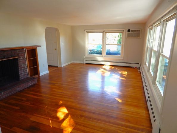 14 Bartlett St, Peabody MA 01960