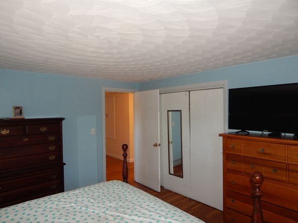 14 Bartlett St, Peabody MA 01960