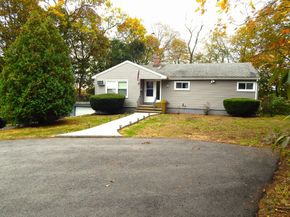 14 Bartlett St, Peabody MA 01960