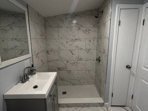 28 Greenwood Ave, Tewksbury MA 01876