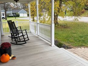 12 Drummer Lane, Leominster MA 01453