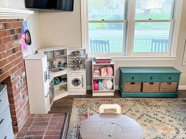 12 Drummer Lane, Leominster MA 01453