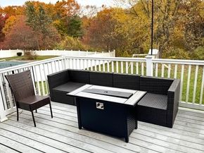 12 Drummer Lane, Leominster MA 01453