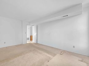 42 Shrewsbury Green Drive I, Shrewsbury MA 01545