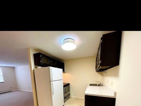 63 Leonard 63, Boxborough MA 01719