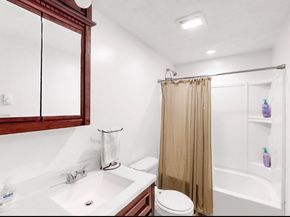 5-B Swan Ave, Worcester MA 01602