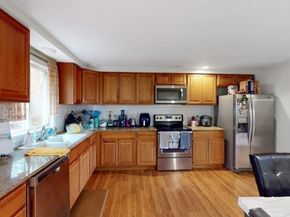 5-B Swan Ave, Worcester MA 01602