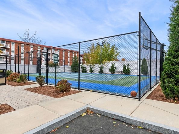 320 Middlesex Ave A208, Medford MA 02155