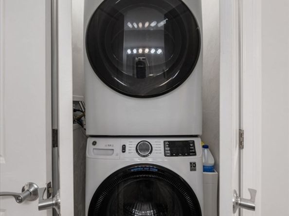 320 Middlesex Ave A208, Medford MA 02155