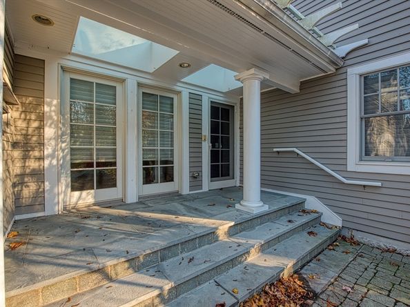 470 Rockland St, Brockton MA 02301