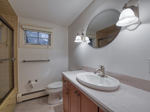 470 Rockland St, Brockton MA 02301