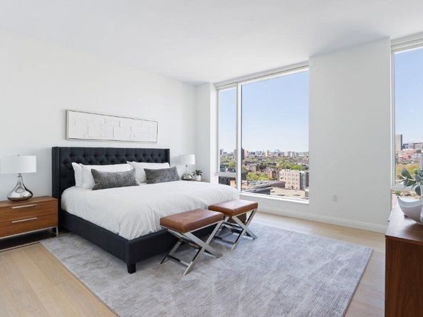 380 Harrison Avenue 14J, Boston MA 02118