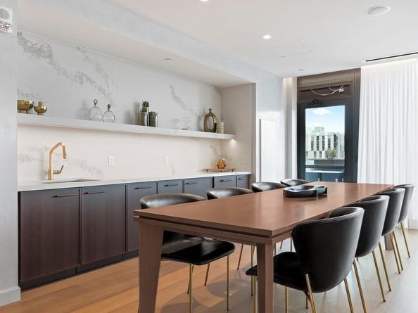 380 Harrison Avenue 14J, Boston MA 02118