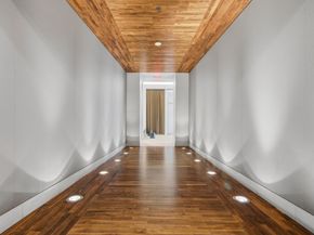 285 Columbus Ave PH 805, Boston MA 02116