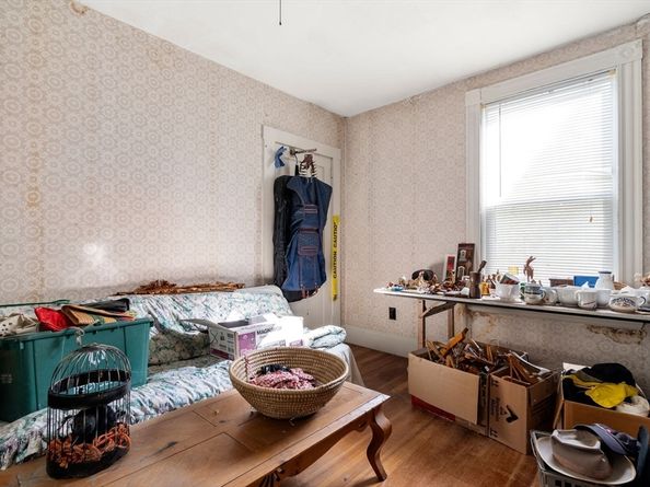 188-190 Adams St, Newton MA 02458