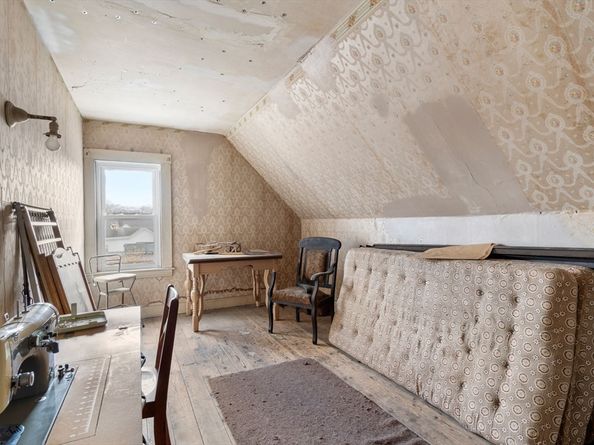 188-190 Adams St, Newton MA 02458