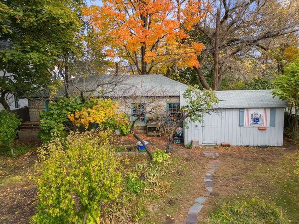 188-190 Adams St, Newton MA 02458