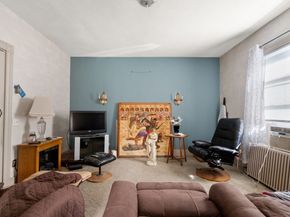 188-190 Adams St, Newton MA 02458