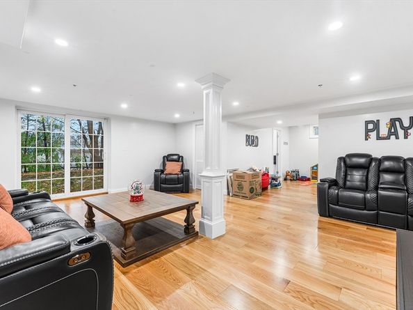 107 Meadow Ln 0000A7, Randolph MA 02368