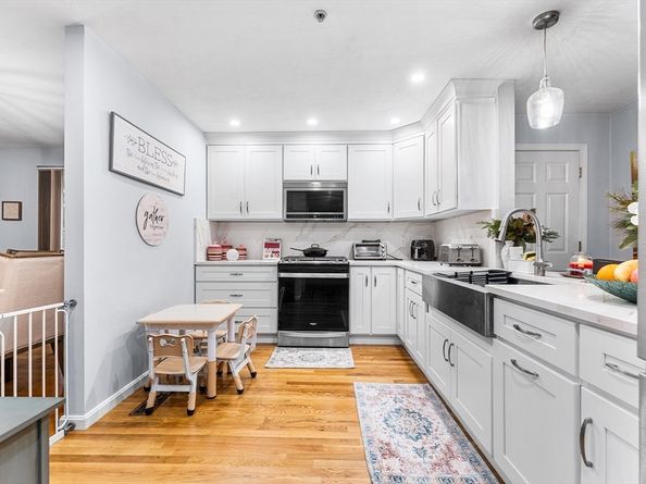 107 Meadow Ln 0000A7, Randolph MA 02368