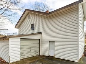 53 Lake Ellis Rd, Athol MA 01331