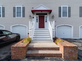 36 Cambridge Rd 40, Woburn MA 01801